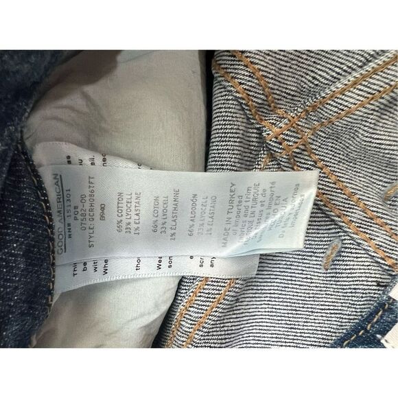 Good American Good Classic Raw Hem High Waist Slim Jeans in Blue940 Size… - Picture 9 of 9